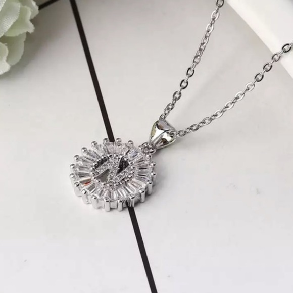 Silver Initial Crystal Pendant Necklace A-Z - Picture 5 of 7